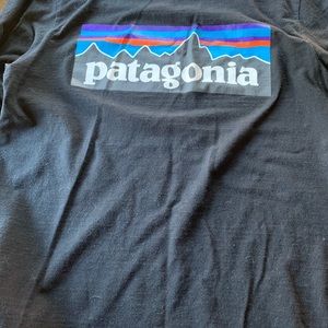 Patagonia long sleeve men’s small